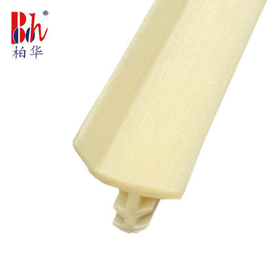 Weichgummi PVC-Wetter-Abstreifen für hölzerne Fussleiste 7*4mm
